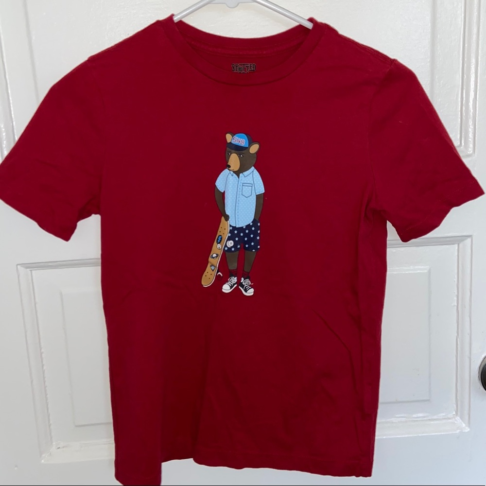 Brand new bear/baseball shirt